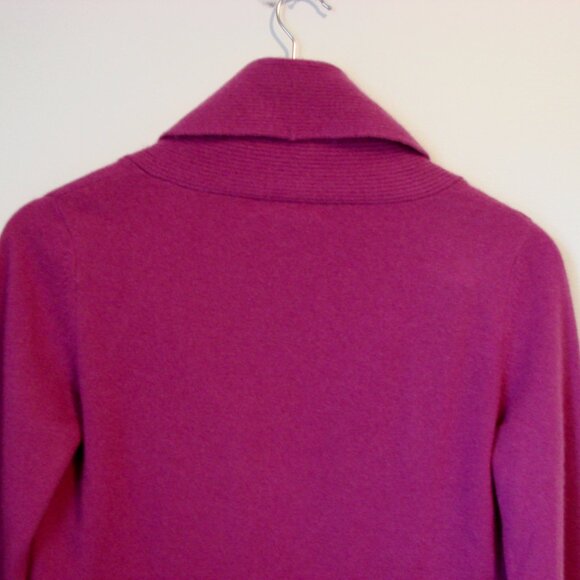 Lord & Taylor Cashmere Sweater Fuchsia Pink Shawl Collar Ribbed Size Medium - Picture 8 of 9